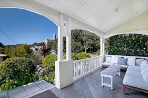 FAB05-Charming Leafy 3BR Home, Walk To Manly Beach